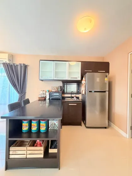 3 Schlafzimmer, 3 Badezimmer Haus zur Miete in Burasiri Koh Kaew, Phuket