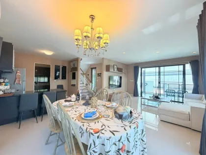 3 Schlafzimmer, 3 Badezimmer Haus zur Miete in Burasiri Koh Kaew, Phuket