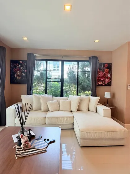 3 Schlafzimmer, 3 Badezimmer Haus zur Miete in Burasiri Koh Kaew, Phuket