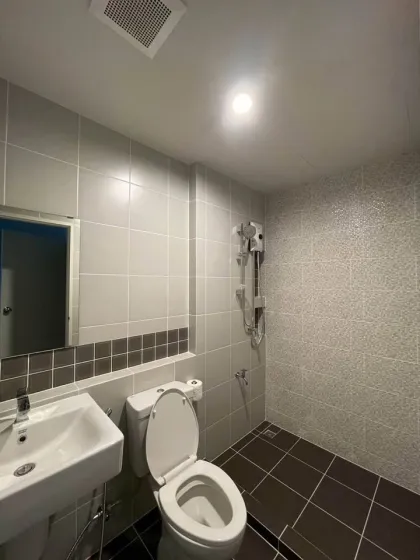 Квартира с 2 спальнями и 2 ванными в Siri Place Airport, Най Ян