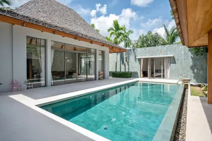 Роскошная вилла с 3 спальнями и бассейном в Anchan Tropicana, Банг Тао, Пхукет