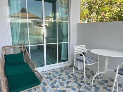 3-Schlafzimmer-Stadthaus mit privatem Pool zur Miete in The Moov Phuket, Nai Yang