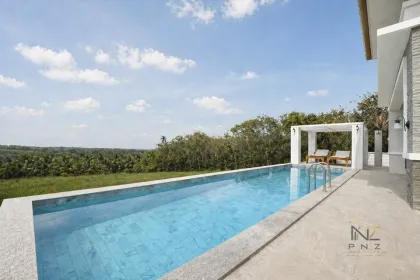 Spacieuse villa de 7 chambres sur une colline avec vue sur la mer à Mai Khao