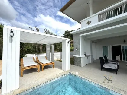 Spacieuse villa de 7 chambres sur une colline avec vue sur la mer à Mai Khao
