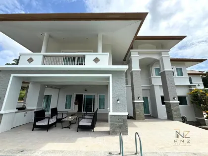 Spacieuse villa de 7 chambres sur une colline avec vue sur la mer à Mai Khao
