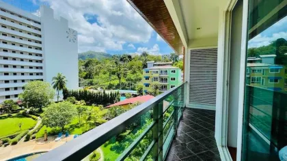 Ático de 2 dormitorios en alquiler a largo plazo en Playa Patong