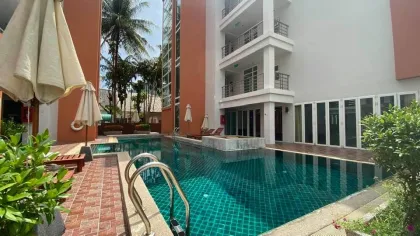 Ático de 2 dormitorios en alquiler a largo plazo en Playa Patong