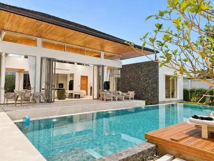 Villa de luxe neuve 4 chambres avec piscine à Botanica Phuket