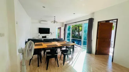 Maison indépendante avec piscine privée à louer à Pa Sak, Thalang