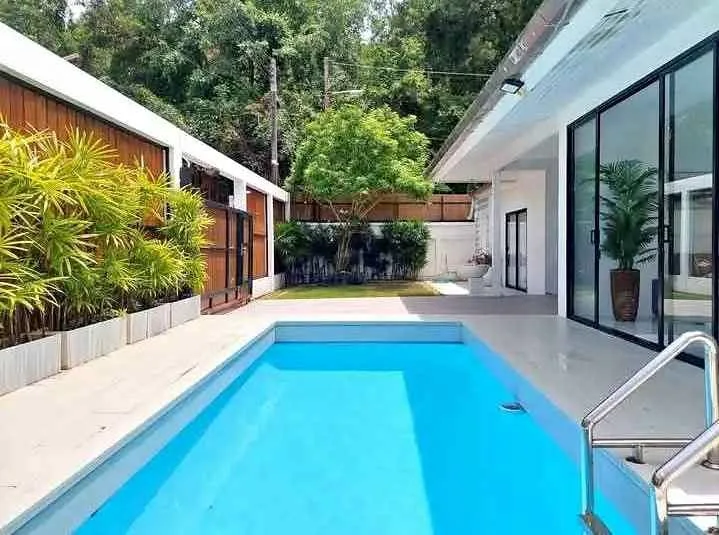 5 Bedroom Private Pool Villa for Rent in Kathu, Phuket