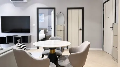 Erdgeschoss 2-Zimmer-Wohnung mit direktem Poolzugang nahe Bang Tao