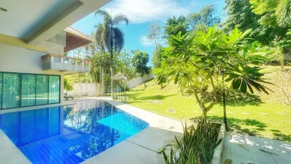 3 Schlafzimmer, 4 Badezimmer Villa zur Miete in Rawai, Phuket