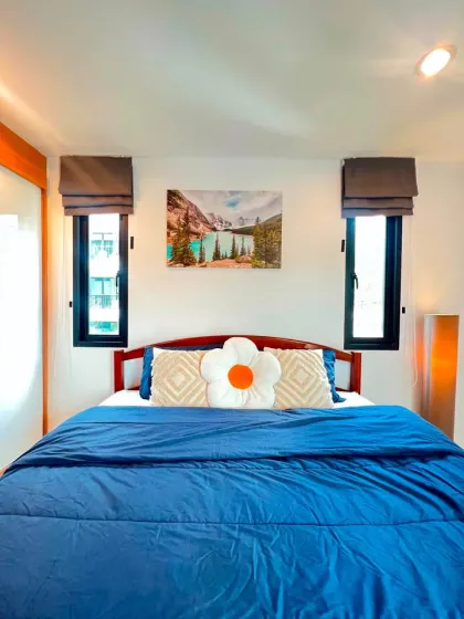 Condominio de Esquina 1 Habitación 1 Baño en Alquiler en Kathu