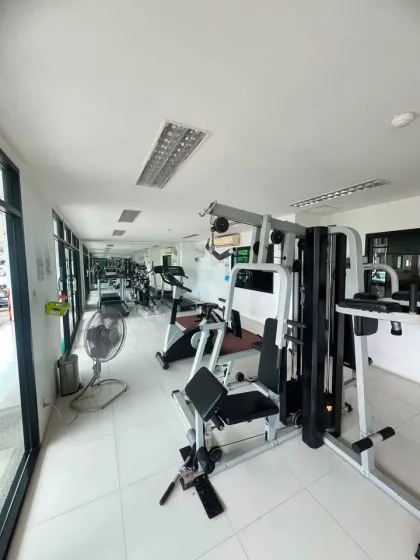 Condominio de Esquina 1 Habitación 1 Baño en Alquiler en Kathu