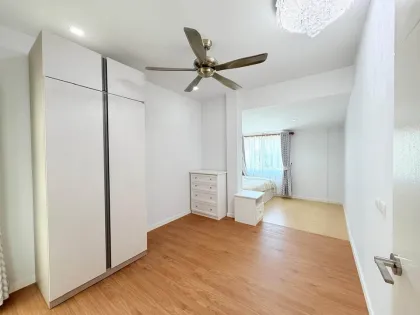 Moderna villa de 3 habitaciones en alquiler en Mana Kathu Lake