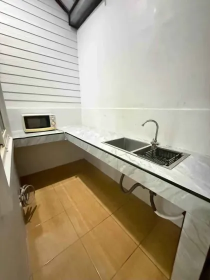 อพาร์ทเมนท์ 2 ห้องนอน 2 ห้องน้ำให้เช่า ที่แหลมหิน กะทู้