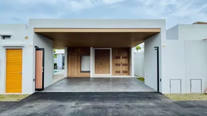 Роскошная вилла с 4 спальнями и бассейном в Mouana Residence, Чалонг