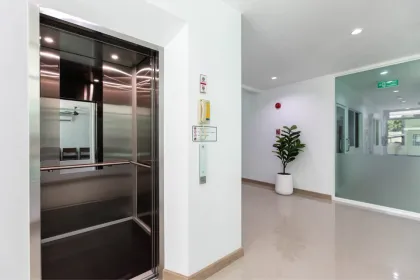 1 Zimmer Wohnung mit 1 Bad zur Miete in Phuket Stadt, Wichit