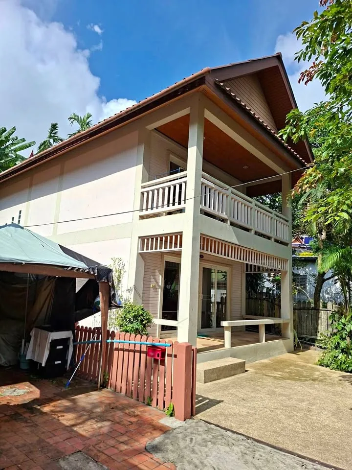 2 Schlafzimmer, 2 Badezimmer, zweistöckiges Haus zur Miete in Kata Patak