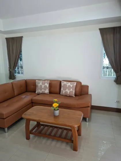 2 Schlafzimmer, 2 Badezimmer, zweistöckiges Haus zur Miete in Kata Patak