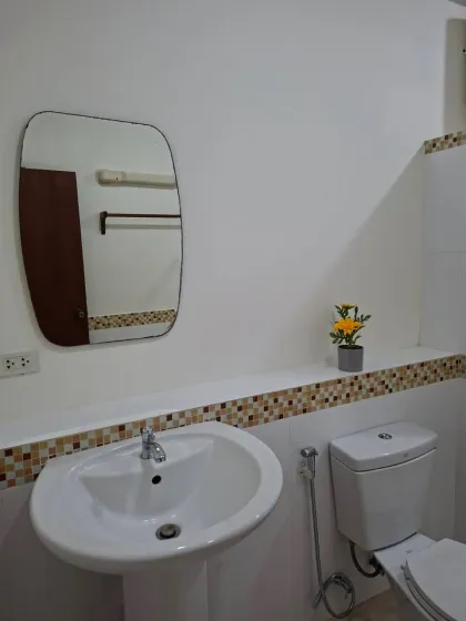 2 Schlafzimmer, 2 Badezimmer, zweistöckiges Haus zur Miete in Kata Patak