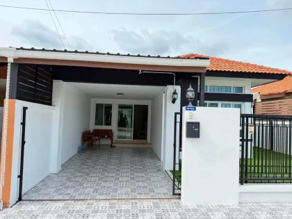 3-Bedroom, 2-Bathroom Villa for Rent at Phuket Villa Chaofa 2