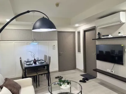 1-комнатная квартира с видом на горы и бассейн в The Royal Place, Раваи