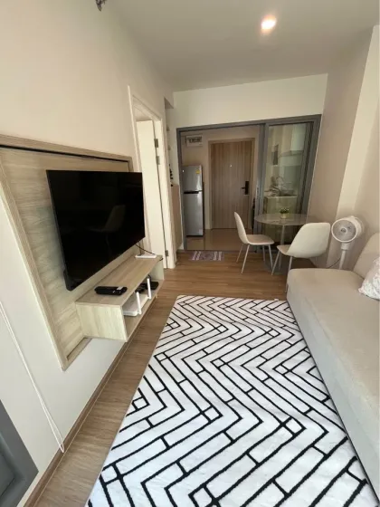 1-комнатная квартира в аренду в Phyll Condo рядом с Central Festival