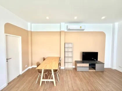 Аренда дома с 3 спальнями и 3 ванными в Mono Loft House, Ко Кэо, Пхукет