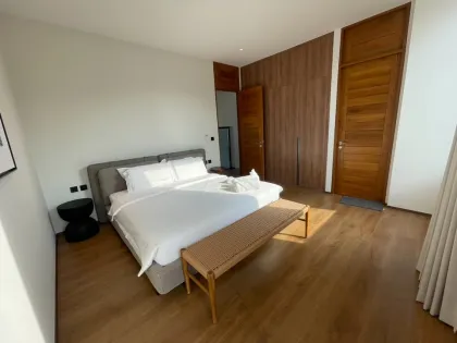 精致豪华泳池别墅，4卧5卫，位于Elite Chalong Villas