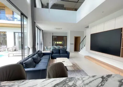 Luxury 5-Bedroom Pool Villa for Rent in Mouana Grande, Ko Kaeo