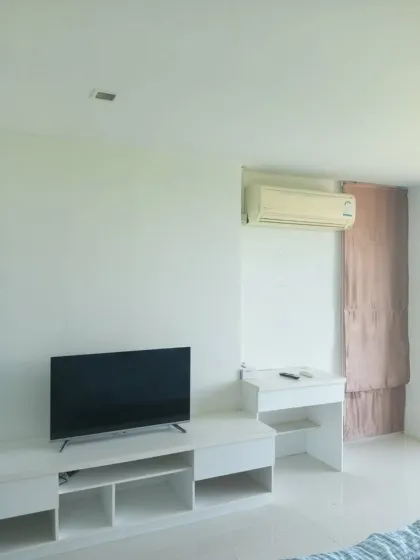 Condominio de 1 dormitorio amueblado completo en alquiler en The Pixels Cape Panwa