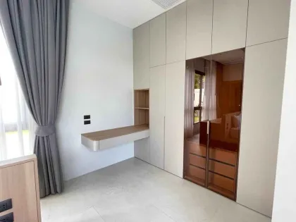 Luxus 5-Schlafzimmer-Villa zur Miete in Mouana Grande Kokaeo