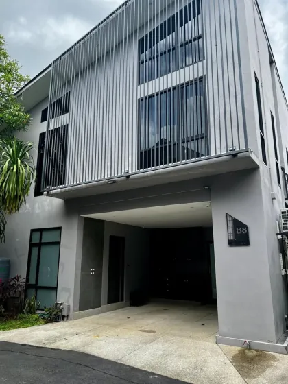 วิลล่า 3 ห้องนอน ให้เช่า ที่ Wallaya Harmony, เชิงทะเล