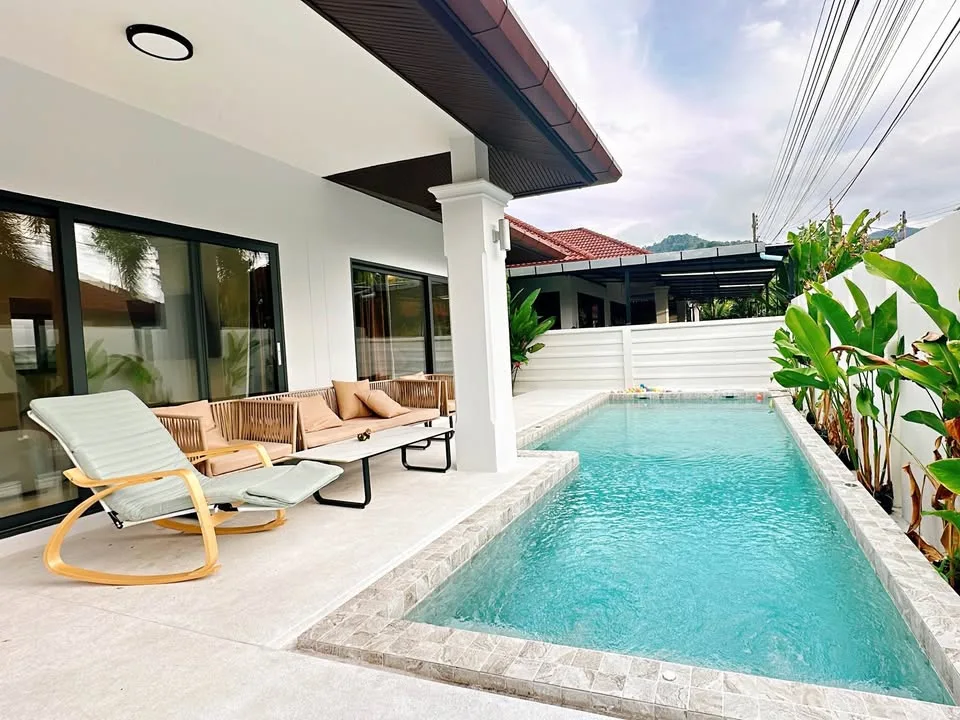 Private 3-Bedroom Pool Villa for Rent near Blue Tree Bang Tao