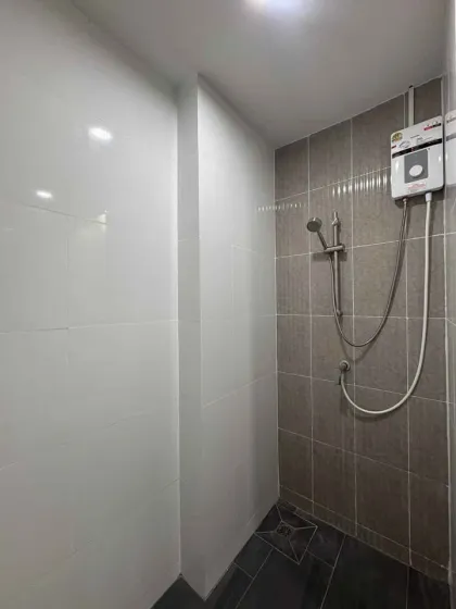 Apartamento moderno de 1 dormitorio en Phanason Green Place, Kathu