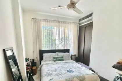 2-Zimmer-Penthouse mit 2 Bädern und Dachterrasse in Kamala