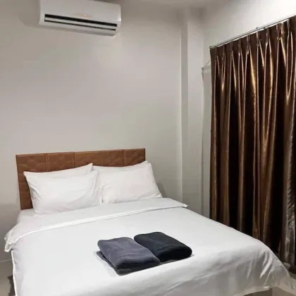2-Zimmer-Reihenhaus mit flexiblen Mietoptionen in Kathu
