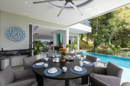 Luxus-Poolvilla mit Meerblick zur Miete – Bang Tao / Surin