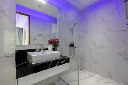 Luxus-Poolvilla mit Meerblick zur Miete – Bang Tao / Surin