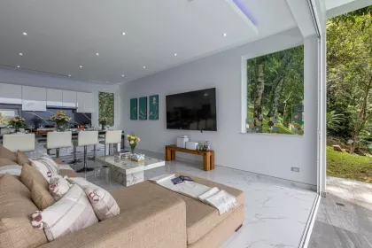 Luxus-Poolvilla mit Meerblick zur Miete – Bang Tao / Surin