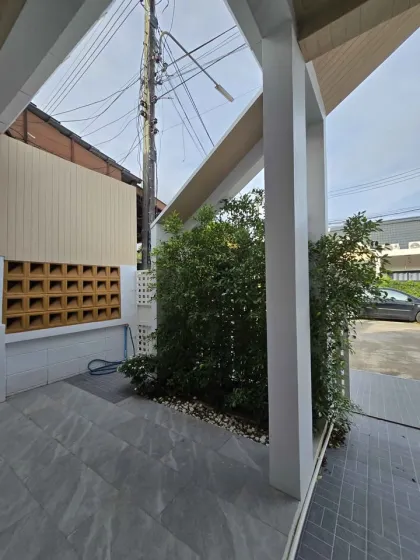3-Zimmer-Haus mit 2 Bädern zur Miete in der Nähe von Robinson Lifestyle Chalong