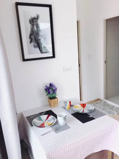 Condominio de 2 habitaciones en alquiler cerca de Boat Avenue, Cherng Talay