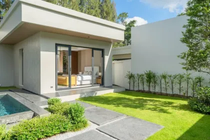 Luxus-Poolvilla zur Miete in Bang Tao, Phuket mit Bergblick