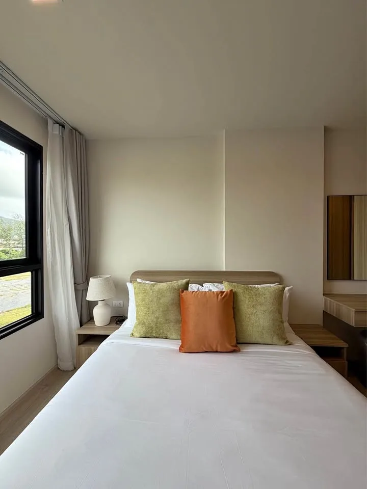 อพาร์ตเมนต์ 1 ห้องนอน 1 ห้องน้ำ วิวภูเขาที่ The Base Cherngtalay