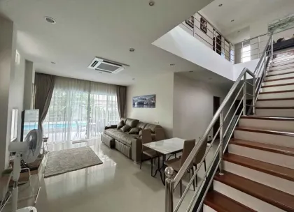 วิลล่าสระว่ายน้ำ 4 ห้องนอนให้เช่าในเชิงทะเล, ถลาง
