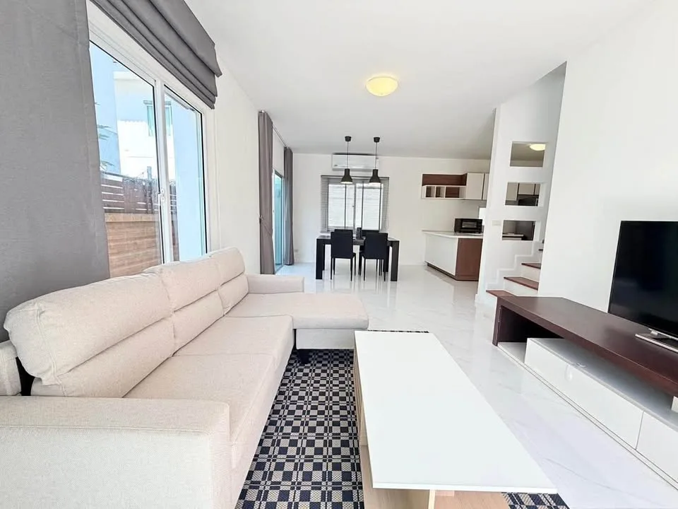3-Zimmer Haus, komplett renoviert, zur Miete in Koh Kaew
