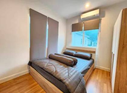 Brandneue 3 Schlafzimmer 3 Badezimmer Villa zur Miete in Anasiri Paklok
