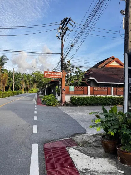 Minimalistisches 2-Zimmer-Haus zur Miete in Phuket Charoensuk