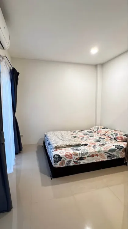Minimalistisches 2-Zimmer-Haus zur Miete in Phuket Charoensuk